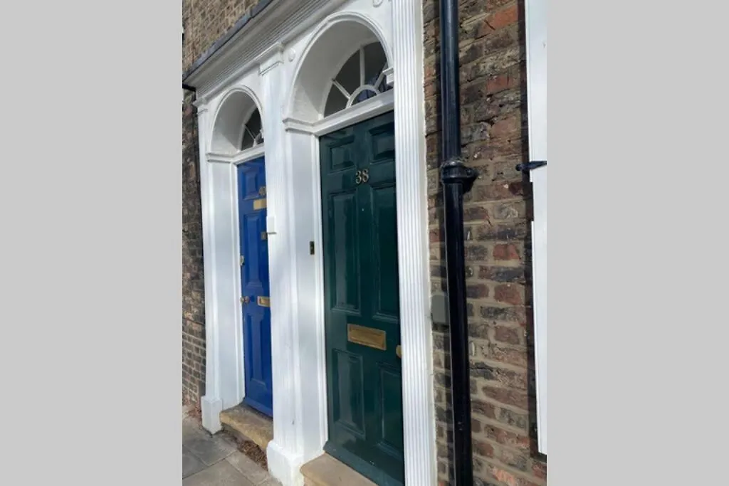 Villa Stodham House With Minster Views! York