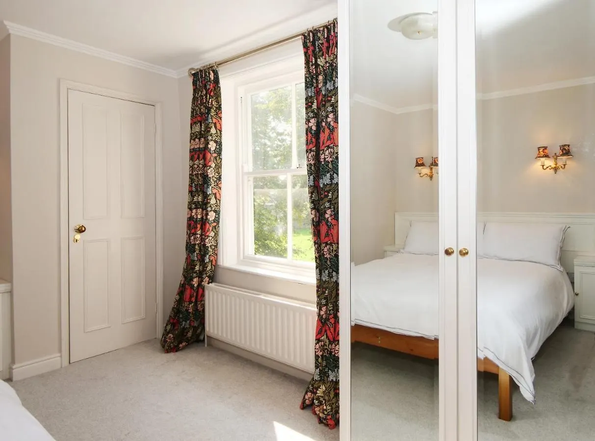 Villa Stodham House With Minster Views! à York 0*,